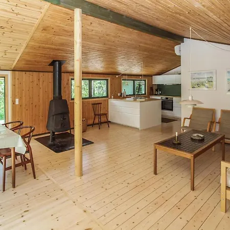 Stunning In Sams With 2 Bedrooms And Wifi *