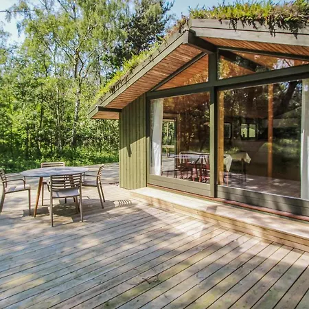 펜션 Stunning In Sams With 2 Bedrooms And Wifi *