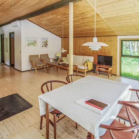 Stunning In Sams With 2 Bedrooms And Wifi *